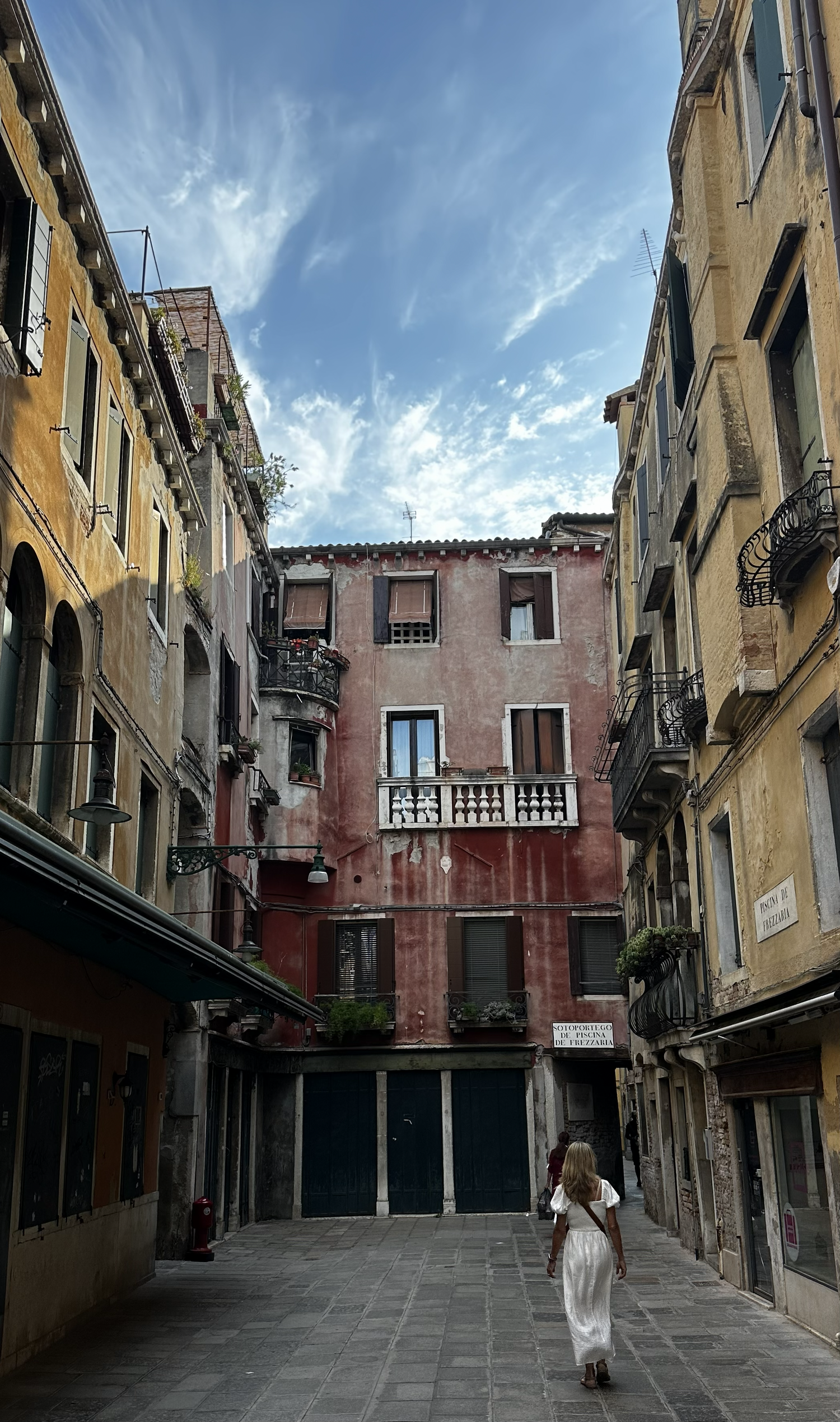 Frameless- The Venetian Whispers Collection- Quiet canals. Soft light. Stories that unfold slowly.