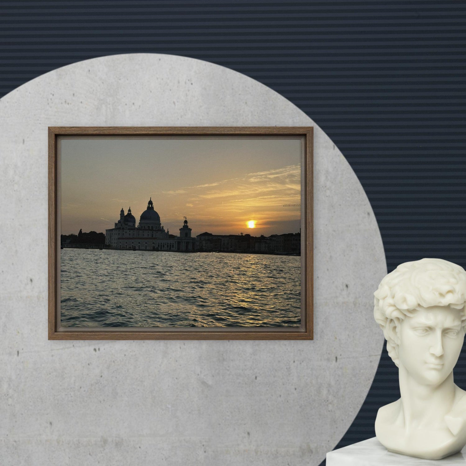 The Golden Horizons Collection– Where light meets water and every horizon tells a story.